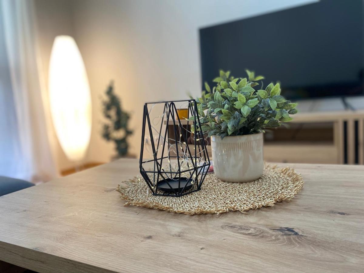 Apartman Hlboky Potok 塔查斯卡-鲁穆尼卡 外观 照片